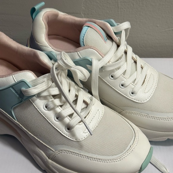 NEW Women’s ALDO Blanchette Ballet Flats - Picture 8 of 9